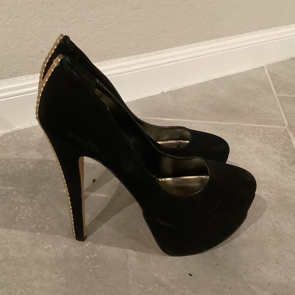 Anne Michelle Platform Heels - Picture 1 of 9